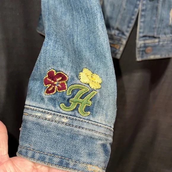 Hollister Floral Cali Jean Jacket - Picture 2 of 6
